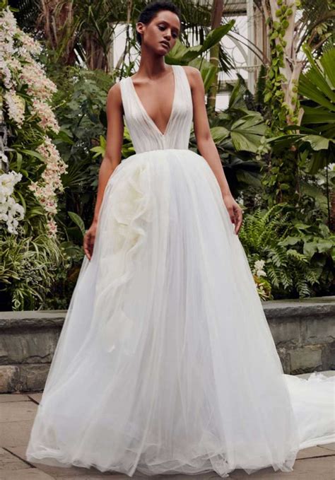 abiti da sposa vera wang.